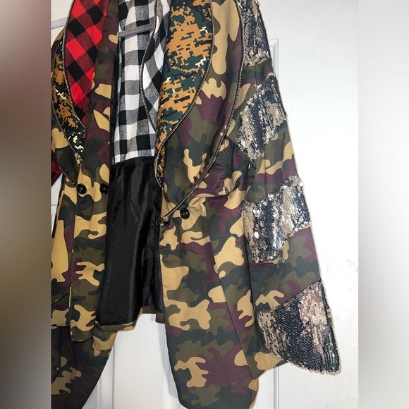 Asymmetrical Camo, Plaid, & Sequins Jacket - Picture 7 of 10